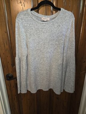 Philosophy Heather Gray Bell-Sleeve Knit Pullover  Sweater.